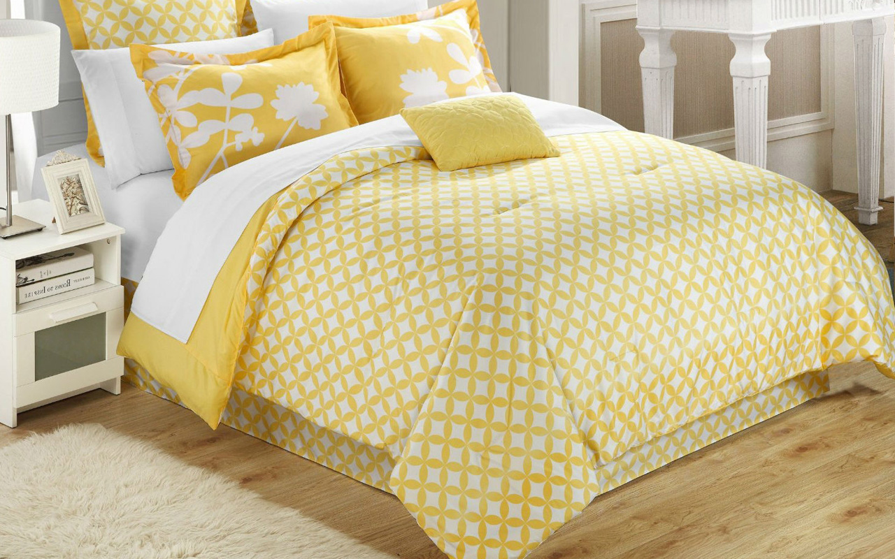 Comforter shells